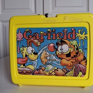 1980's Garfield Thermos Brand Lunchbox